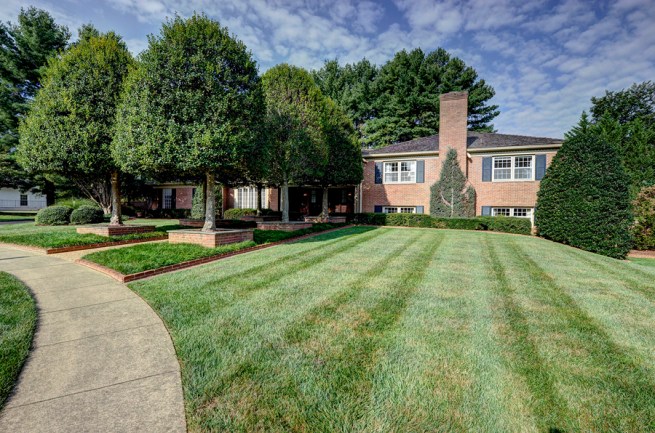 1230_Perry_William_Dr